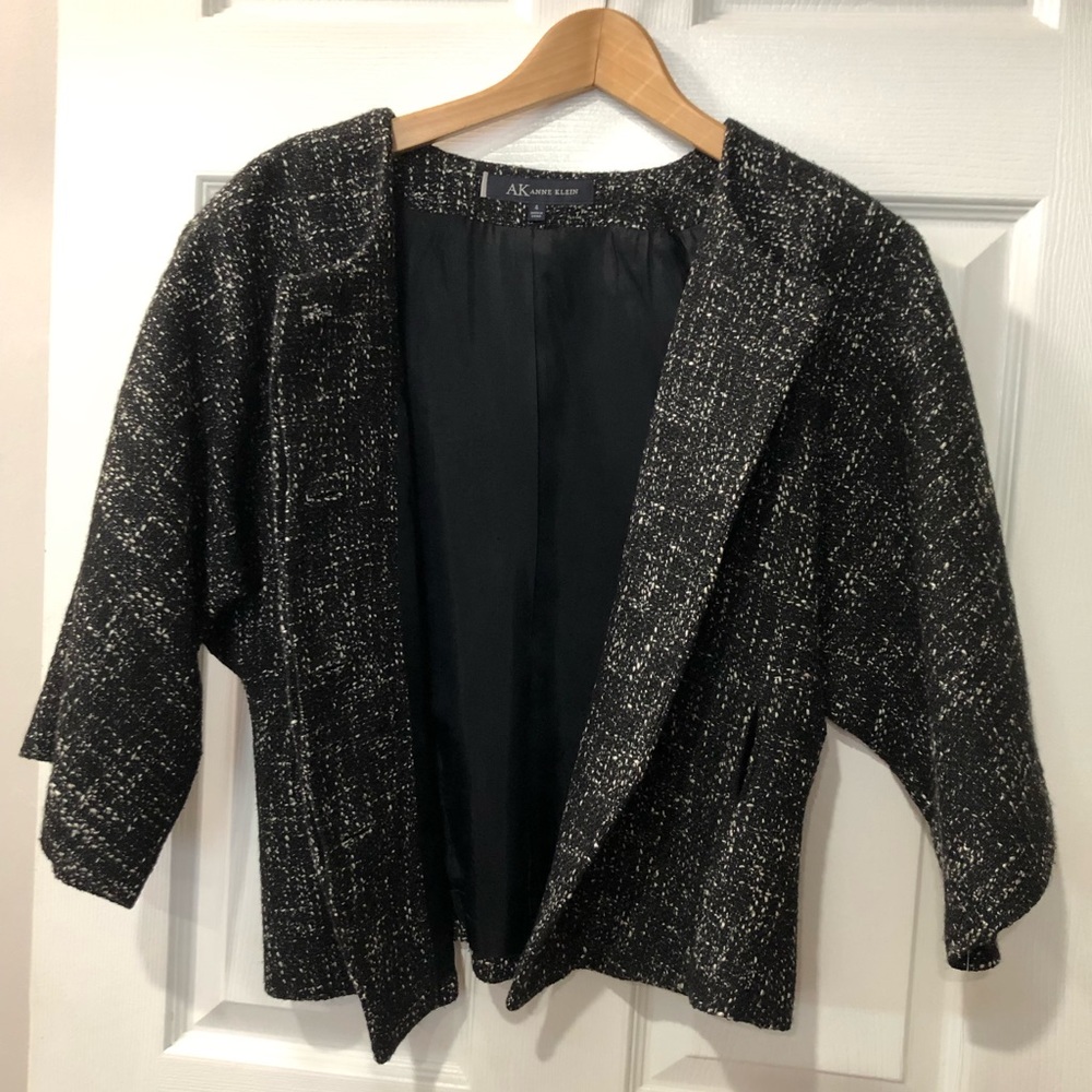 Ladies Jacket - Picture 3 of 4